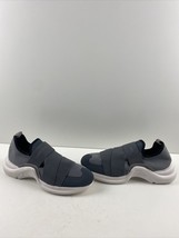 Karl Lagerfeld Paris Gray Knit Fabric Slip On Low Top Platform Sneakers Men 9.5M - £58.53 GBP