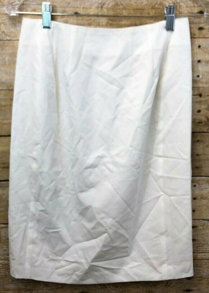 NWT New York &amp; Company Women&#39;s Off White Pencil Skirt Size 0 - MSRP $46.95 - $12.38
