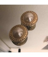 Gold &amp; pearl clip on earrings - $358.13 MXN