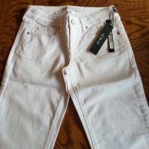 SOLD Design Lab Womens Sizes (24-29) Rolled Best Friend Jeans Classic White - $7.40