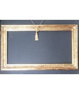 Fantastic 19th Century Gilded Fluted Cove Picture Frame with Carved Bell... - €546,38 EUR