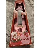 New Strawberry Shortcake 16” Ukulele Ages 3 &amp; Up - $257.11 MXN