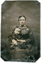 Tintype of Mother with Child Rosy Cheeks 1880s Interesting Appearance. - £6.73 GBP