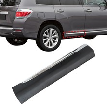 XQSMWF 75075-0E050 Rear Right Passenger Side Door Lower Molding Trim Panel - $1,326.82 MXN