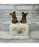 Nodder/Bobblehead Bear Salt And Pepper Shakers With Base &amp; Corks Vintage - $251.61 MXN