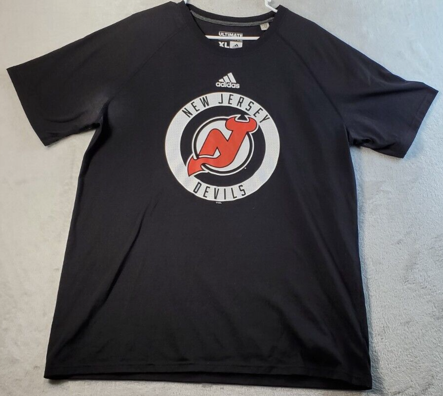 New Jersey Devils adidas Shirt Mens Size XL Black Polyester Short Sleeve Hockey - $17.49