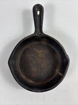 Old Cast Iron Frying Pan Miniature Skillet from grandma&#39;s house - €10,90 EUR