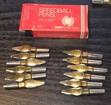 Vintage HUNT SPEEDBALL PENS C-4 Flat Calligraphy Pen Ink Nibs Box of 12 ... - $14.95