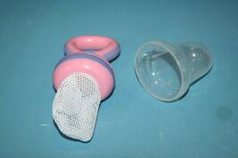 Nuby Nibbler Feeding First Solid Foods Mesh with Travel Cover Pink Girls... - $7.80