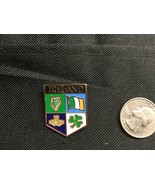 BEAUTIFUL VINTAGE PIN BADGE CLOISONNE IRELAND COUNTRY SHIELD HARP - $20.40 CAD