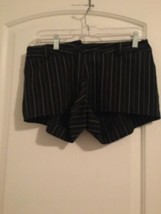Park Avenue Women&#39;s Juniors Black White Striped Dress Shorts Size 13  - £36.43 GBP