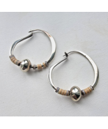 VINTAGE UNIQUE 925 STERLING SILVER MOTHER OF PEARL HANDMADE HOOP EARRINGS - $900.42 MXN