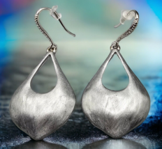 Teardrop Shaped Dangle Earrings Hammered  Design French Wire Silver Tone... - £5.99 GBP