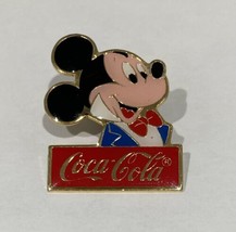 VTG Mickey Mouse Coca Cola Walt Disney World WDW 15th Anniversary Cast Pin 1986 - £6.97 GBP