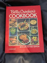 1978 Betty Crocker Cookbook New and Revised Edition Hardcover Spiral Bound - $482.63 MXN