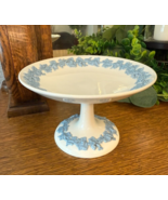 Vintage Wedgwood Embossed Queens Ware Pedestal Cake Plate – Blue Grapevi... - $52.37