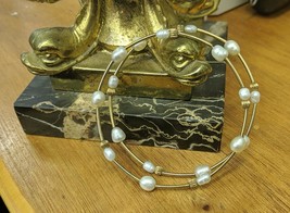 Vintage estate jewelry artisan white pearl gold tone metal bangle bracel... - £22.90 GBP