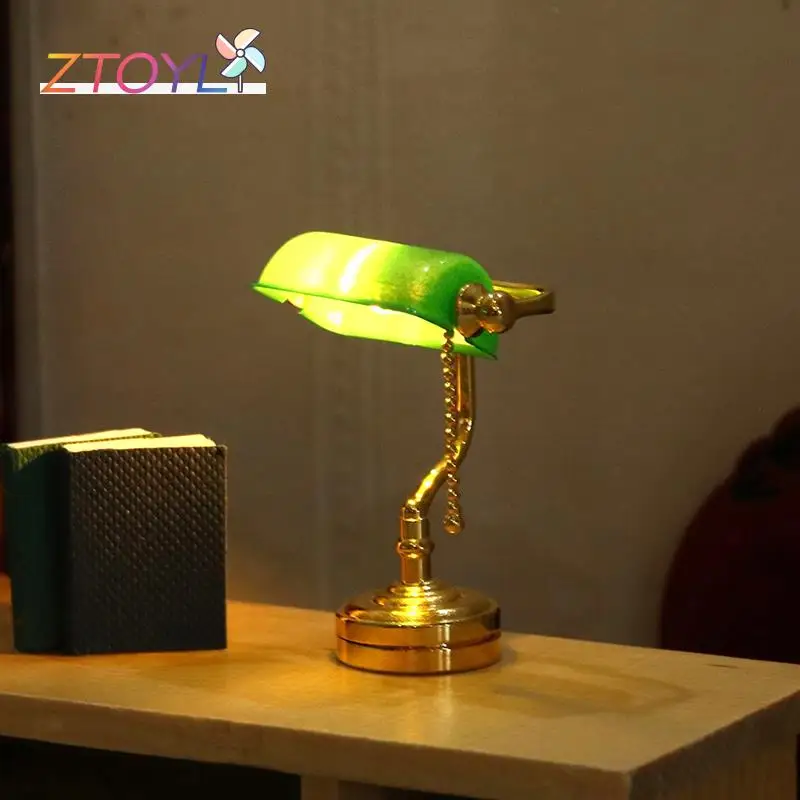 1:12 Dollhouse Miniature Desk Lamp LED Lamp Green Postman Light Lighting Home - £13.24 GBP