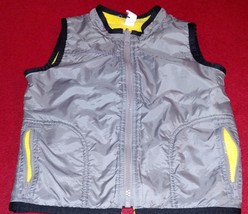 Old Navy Grey Silver Yellow Puffer Vest Sz 2T Polyester Nylon Unisex Boys Girls - $11.95