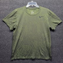 Nike Dri-Fit Green Digital Camo Athletic T-shirt Men&#39;s Sz M - £12.93 GBP
