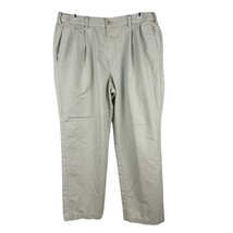 Dockers Mens Khaki Pleated Front Chino Pants W34 L29 - $18.50