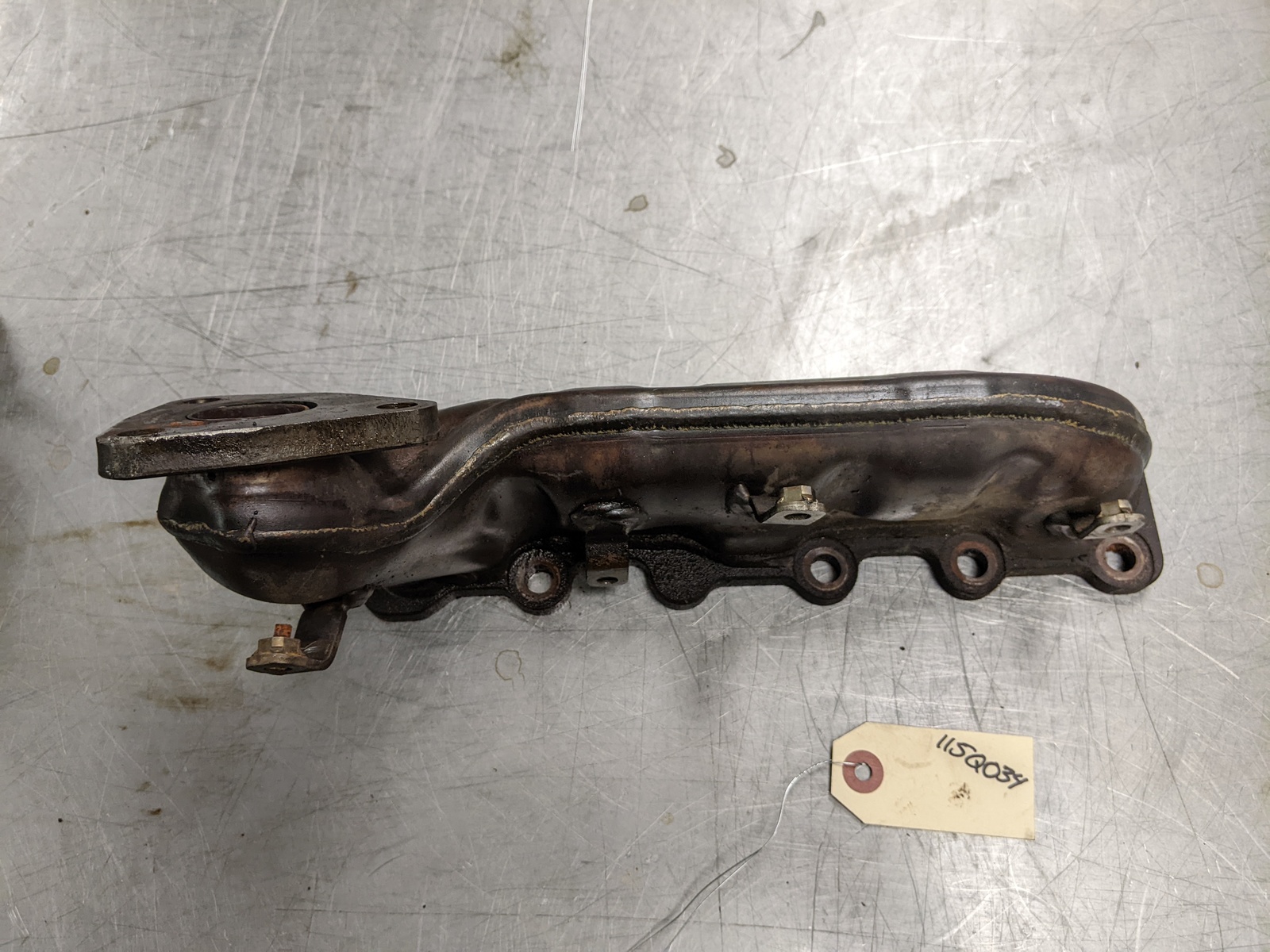 Right Exhaust Manifold For 10-12 Ford Flex  3.5 - $82.07