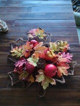 Vintage 18&quot; Thanksgiving/Fall Floral arrangement, Wall /Door Hanging  - £32.56 GBP