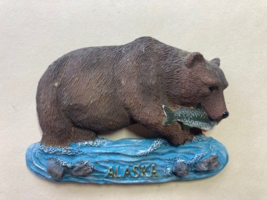Vintage Bear Fish Alaska Refrigerator Magnet Souvenir Resin - €4,61 EUR