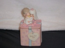 1999 Precious Moments BRIDE & GROOM Trinket Ring Box - $19.79