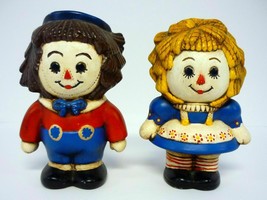 Raggedy Ann &amp; Andy Vintage 7&quot; Ceramic Figurine Dolls Pair Hand Painted 1976 - £15.14 GBP