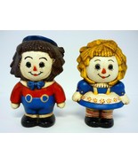 Raggedy Ann &amp; Andy Vintage 7&quot; Ceramic Figurine Dolls Pair Hand Painted 1976 - $26.47 CAD