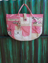 Women&#39;s summer handmade bag in patchwork light canvas for everyday wear with leo - £71.94 GBP