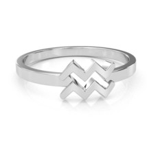 Aquarius Zodiac Sign Ring In Solid 14k White Gold - £160.05 GBP