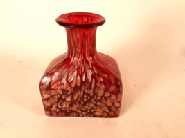 Vintage Art Glass Vase, Red with Gold Flecks, 6&quot; Tall, Mid Century - £17.36 GBP