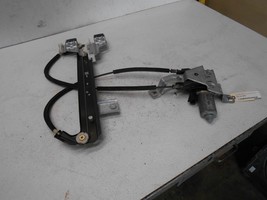 2004 GMC Yukon Rear Right RH Passenger side Window Regulater and Motor - $45.99
