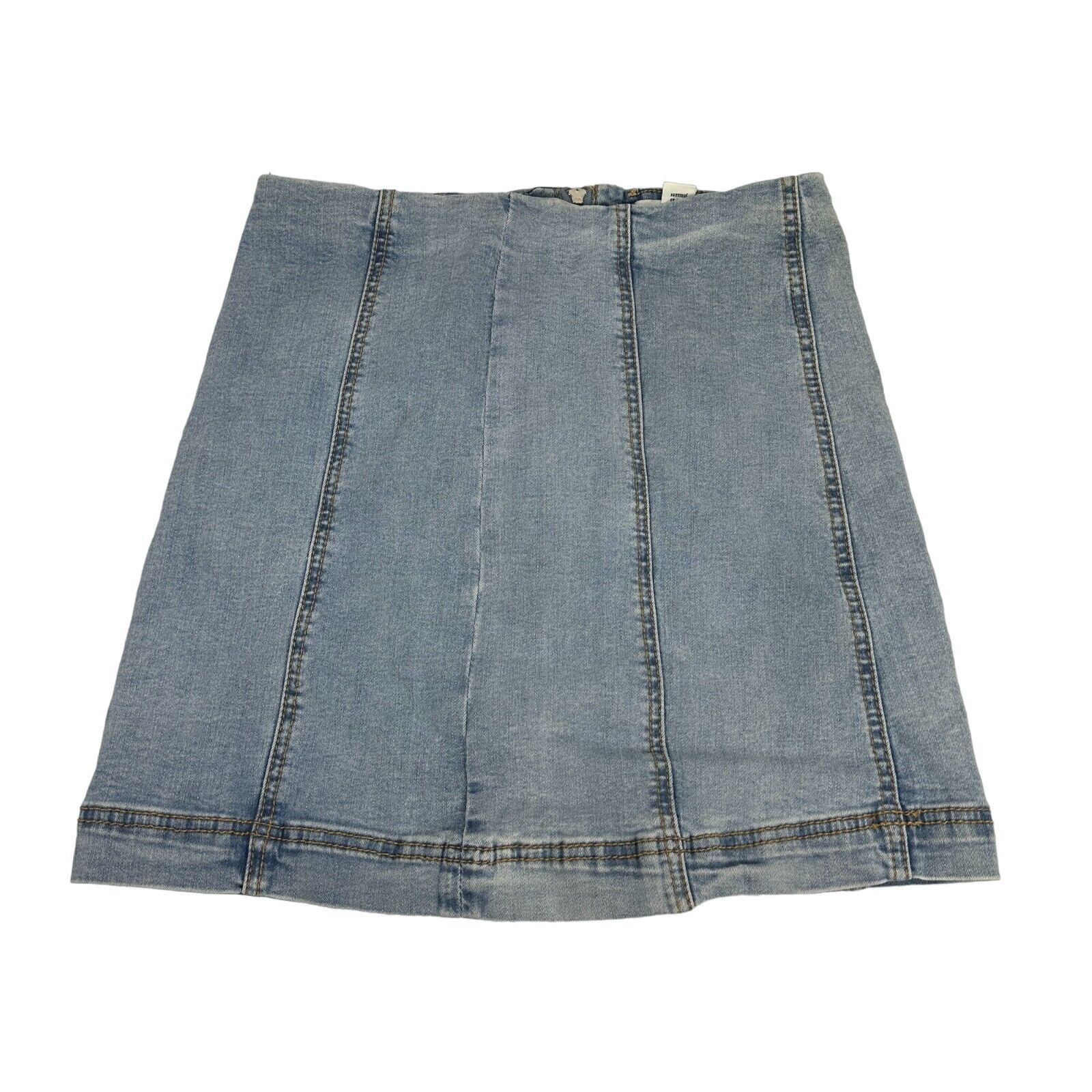Forever 21 Womens Light Wash Denim Mini Skirt With Back Zipper Closure S... - $18.50