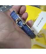 COACH BRACELET, SIGNATURE PUSH HINGED BANGLE  silver spark blue - €51,33 EUR