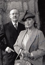 William Gaunt as Edward Capstick in Capsticks Law TV Show Big Hand Signed Photo - $9.99