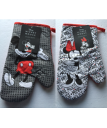 NEW Disney Mickey &amp; Minnie Mouse Oven Mitts - $24.39 CAD