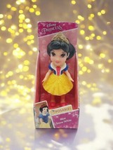 Disney Princess Mini Doll Toddler Snow White Mini Figure Yellow Sparkling Dress - $11.87