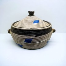 Coil Basket with Lid Hand Woven Grass Primitive Tribal African Round Decorative - £19.89 GBP