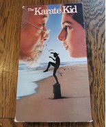 The Karate Kid VHS 1985, 1994 - Macchio - Morita - Shue - $177.36 MXN