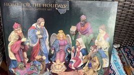 Vintage Home For The Holidays 1999 Porcelain 12-Piece Nativity Figurine Set - £16.13 GBP