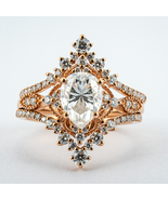 Luxurious Pear Moissanite Rose Gold Engagement Ring Set - €1.037,34 EUR+