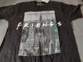 Friends Television Show T Shirt New York City Skyline Medium NWT - £16.03 GBP