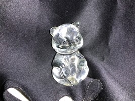 Fenton Art Glass Crystal April Heart Birthstone Bear Figurine - $24.00