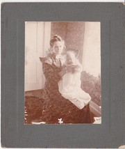 Bernice Jones &amp; Rodney C. Jones IV Cabinet Photo of Mother &amp; Child - £13.78 GBP