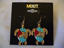 Women&#39;s Mixit Gold Tone Earrings Red &amp; Blue Beaded Dangle Sea Turtles  NEW - £10.69 GBP