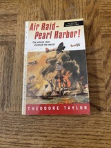 Air Raid Pearl Harbor Paperback Book - £9.20 GBP