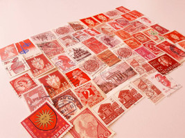 50 Red Postage Stamps - Worldwide lot - £3.96 GBP